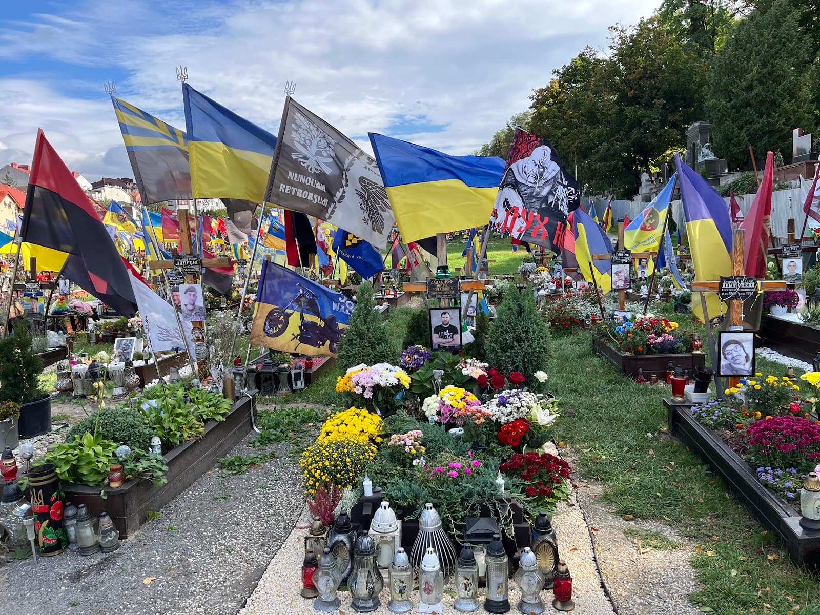 Field of Mars Memorial - Image 1