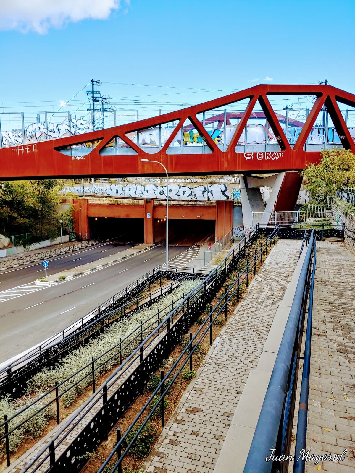 Calle del Comercio - Image 1