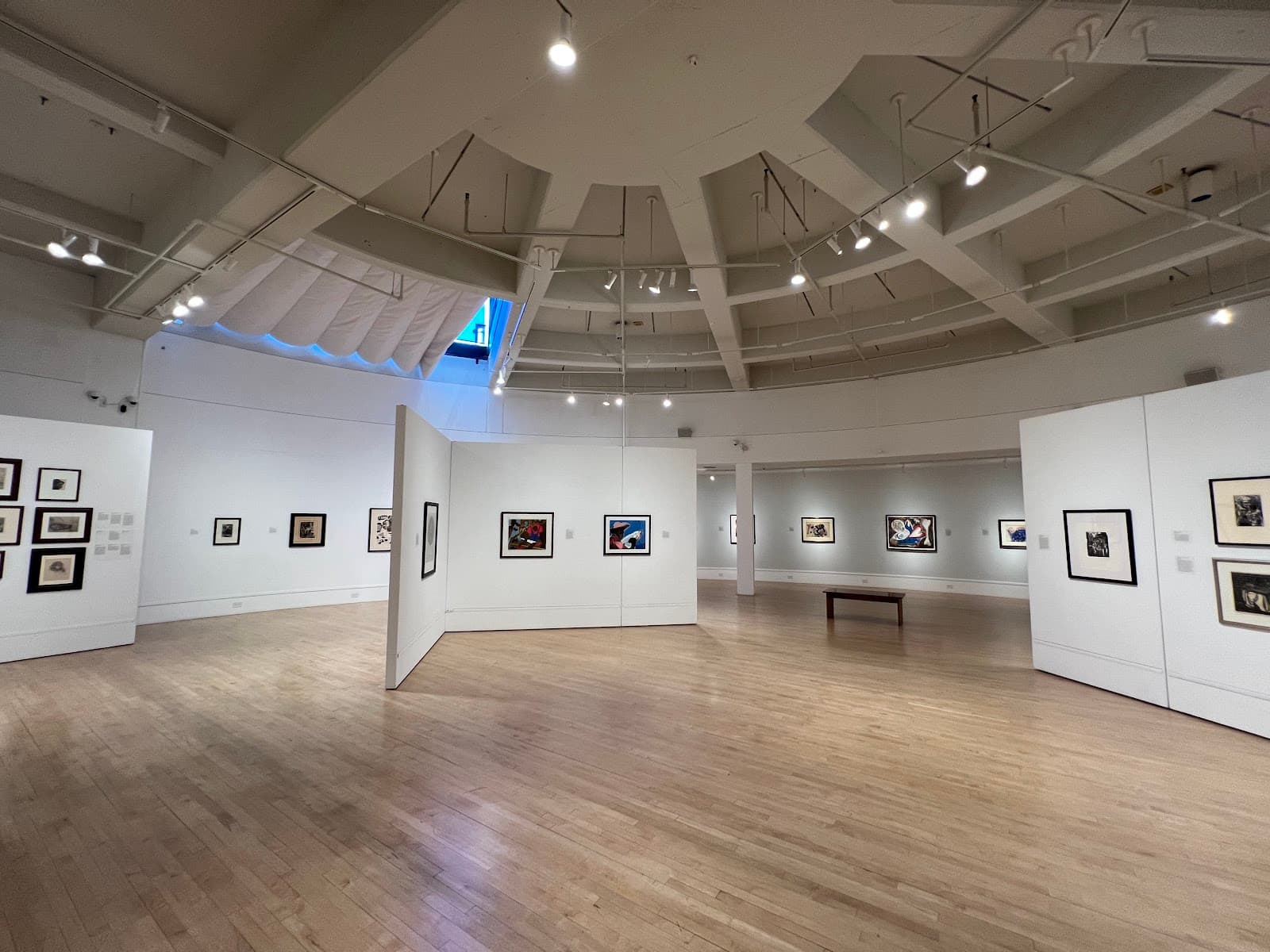 Bedford Gallery - Image 1