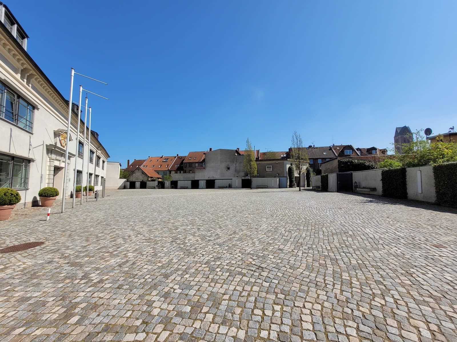 Military History Echoes