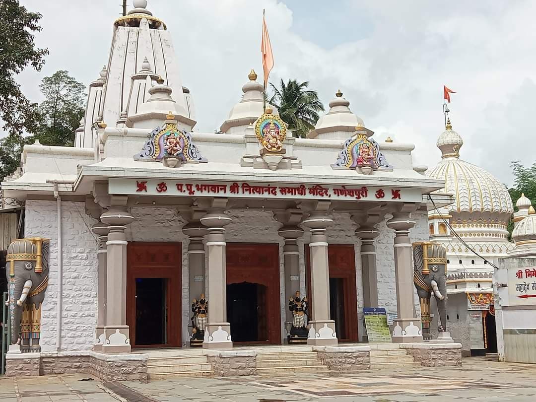 Ganeshpuri Nithyananda Temple - Image 1
