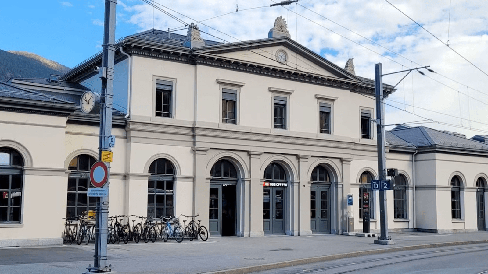 Chur Railway Station - Image 1