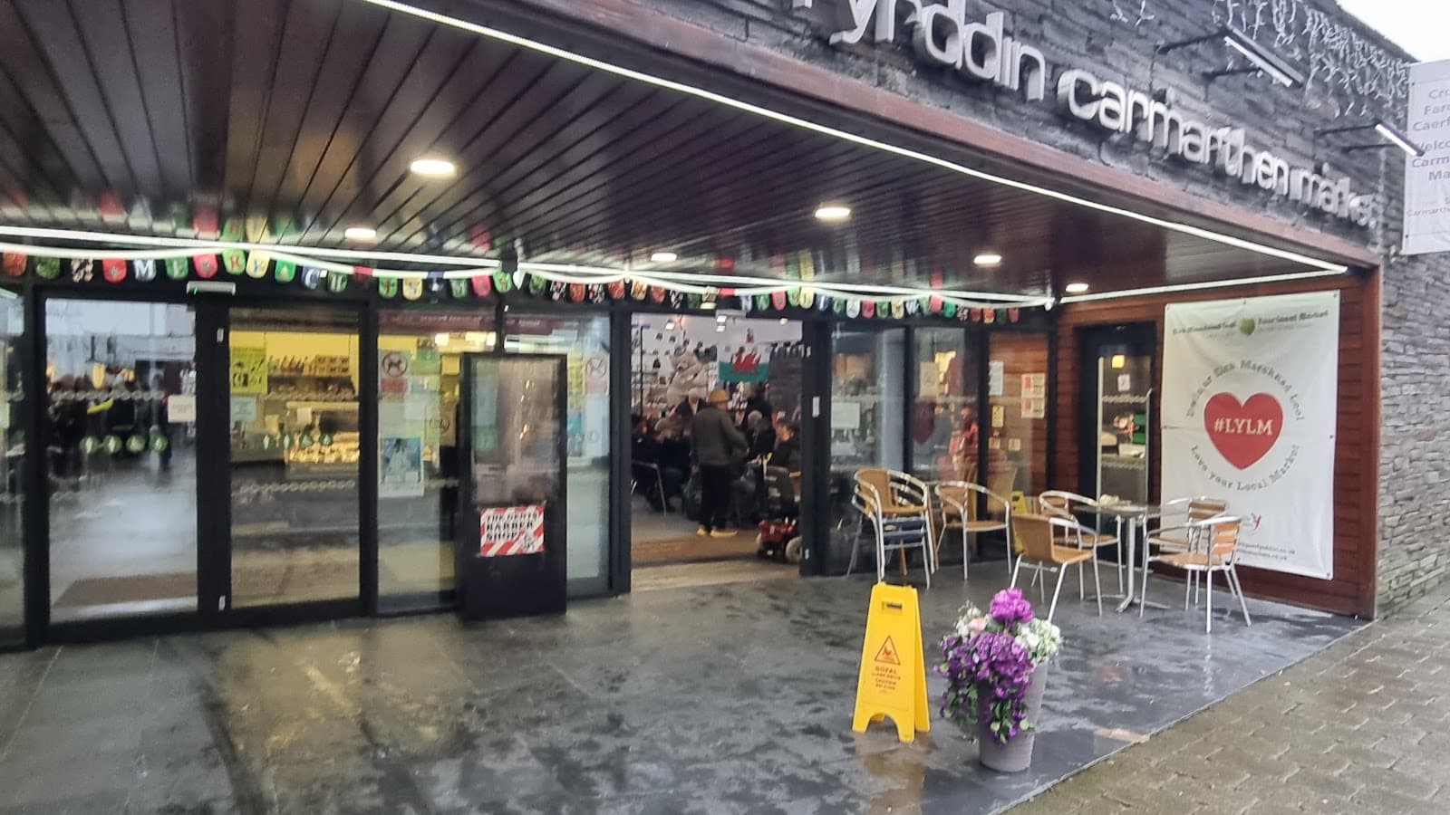 Carmarthen Market - Image 1