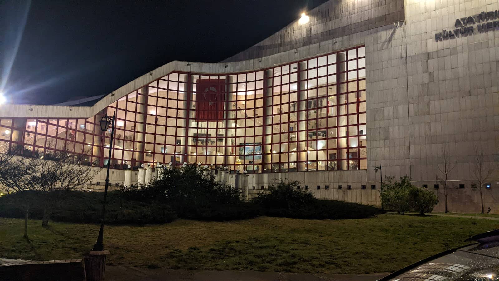 Diverse Artistic Programs