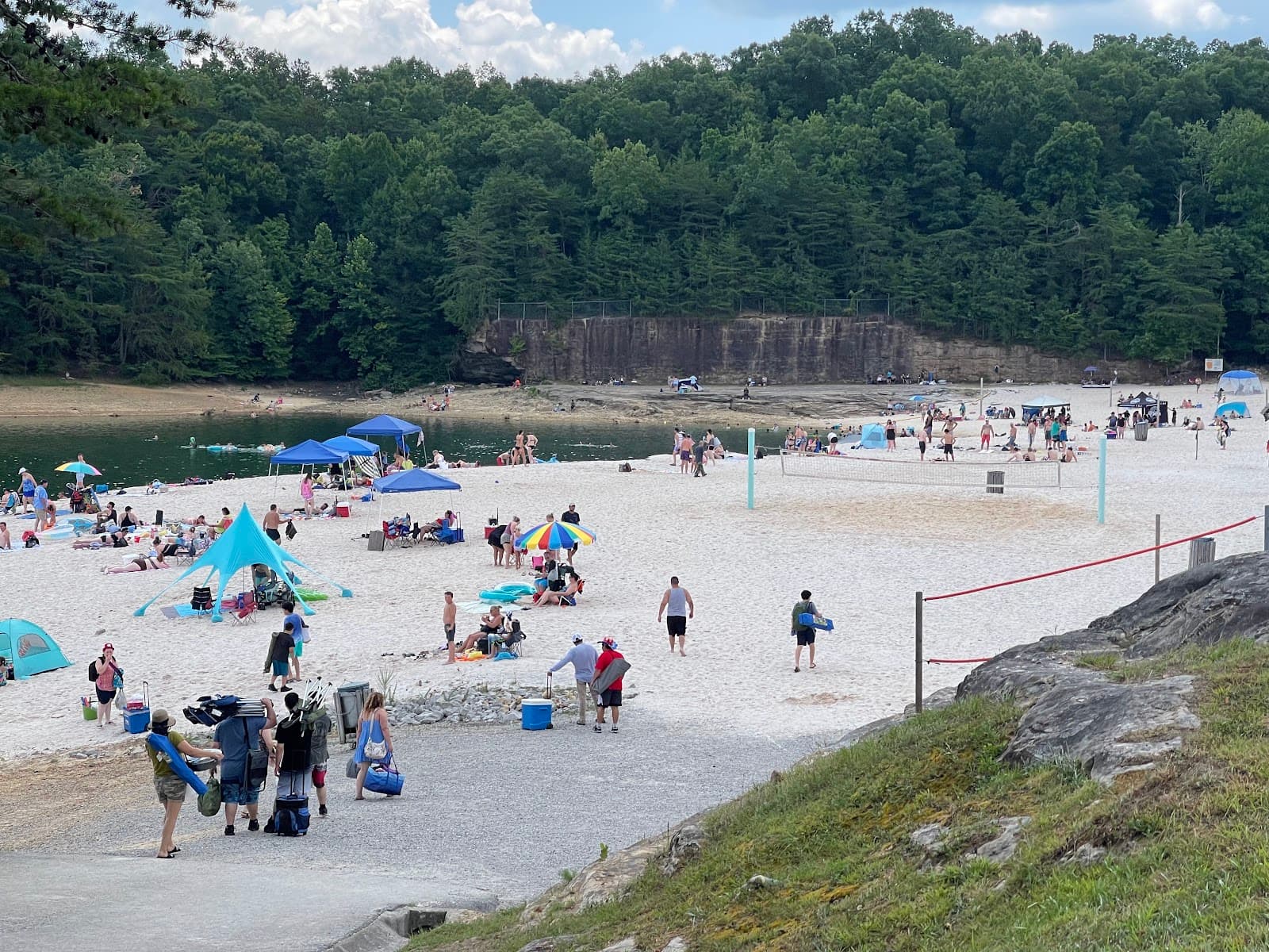 Laurel River Lake Spillway Beach - Image 1