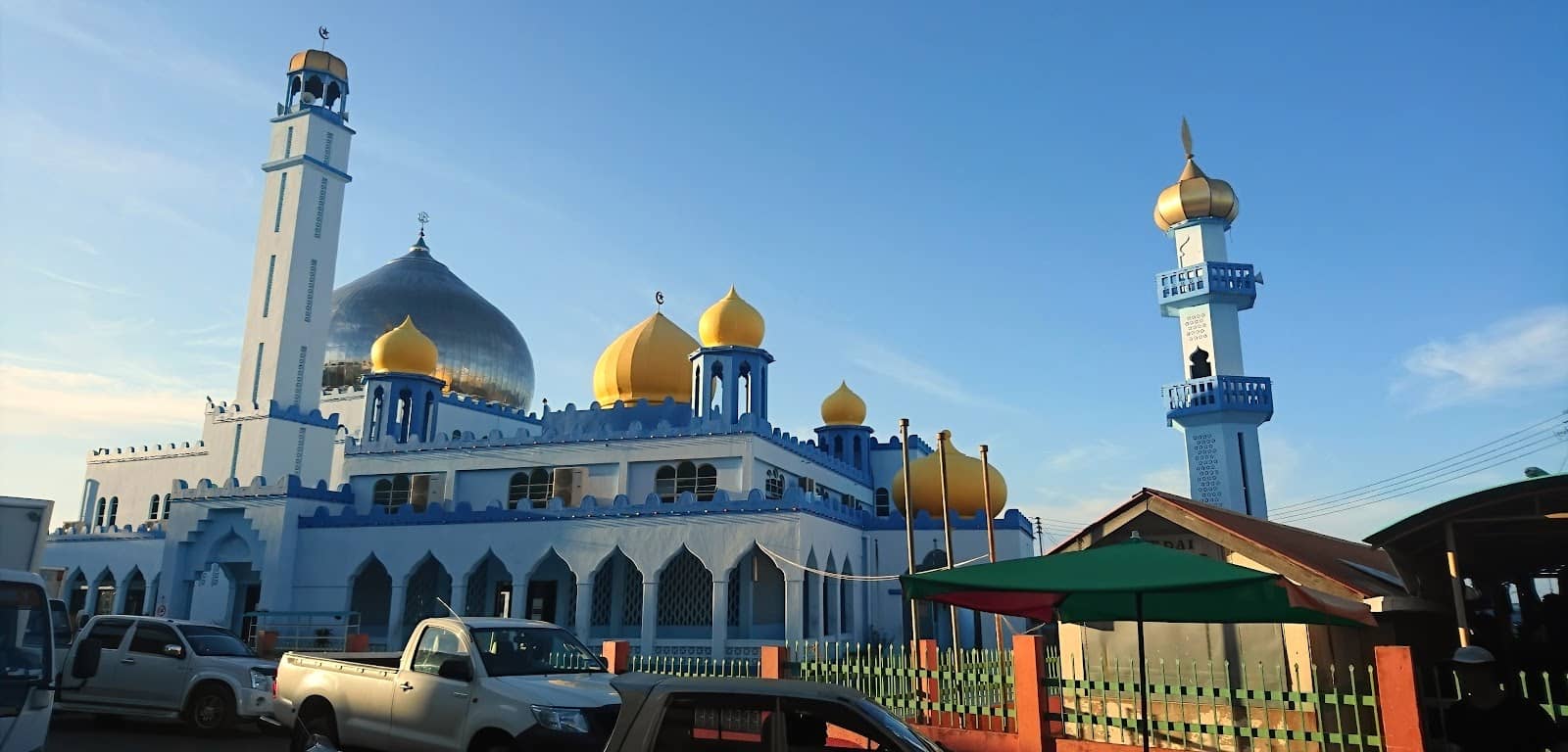 Clean & Comfortable Prayer Space