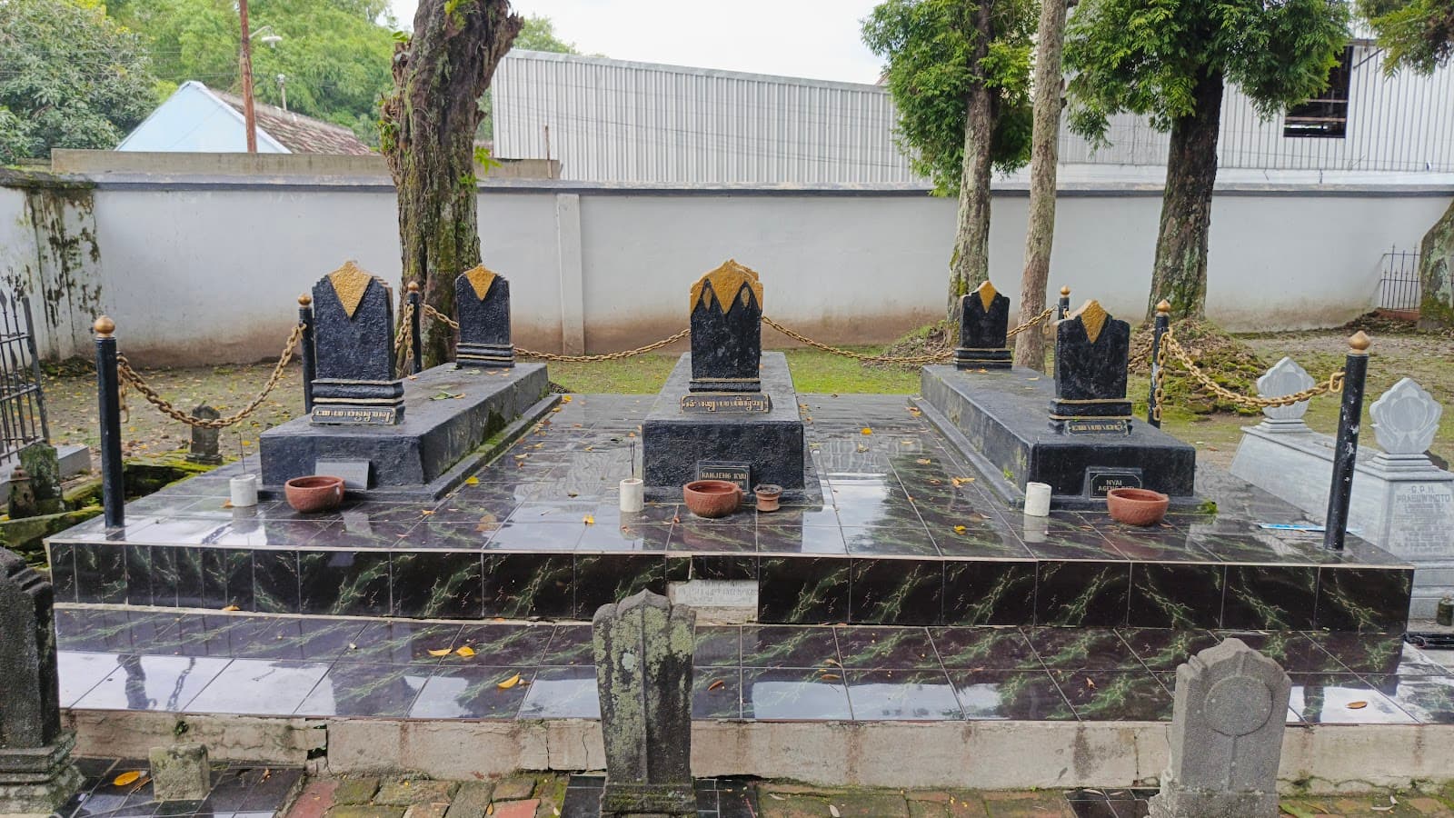Makam Kyai Ageng Henis - Image 1