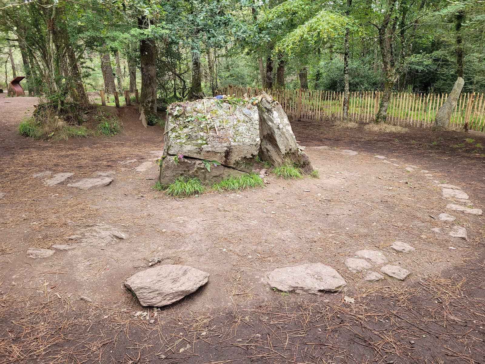 Tombeau de Merlin - Image 1