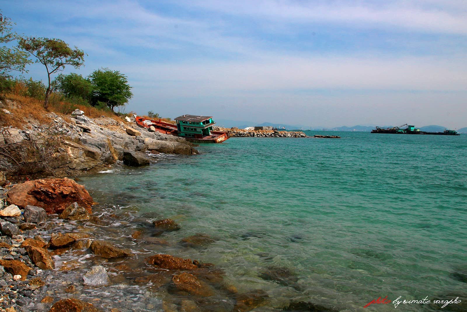 Local Markets & Cuisine