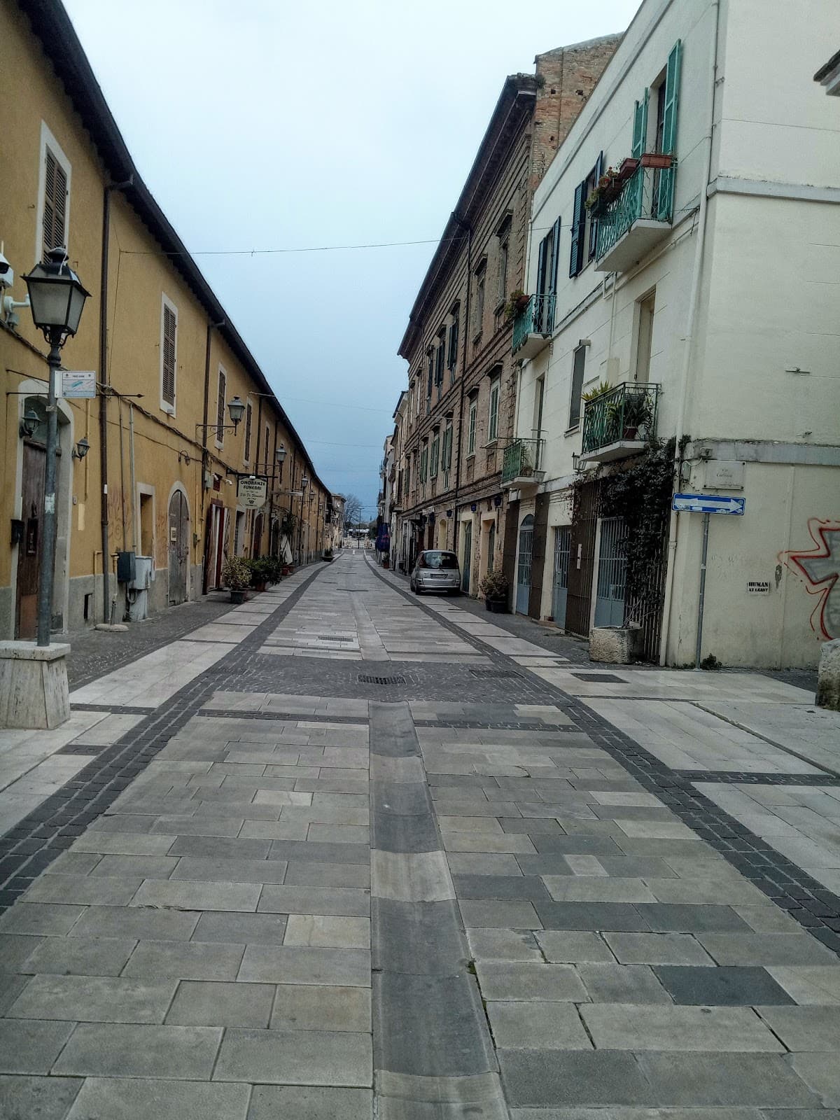 Via delle Caserme Pescara - Image 1
