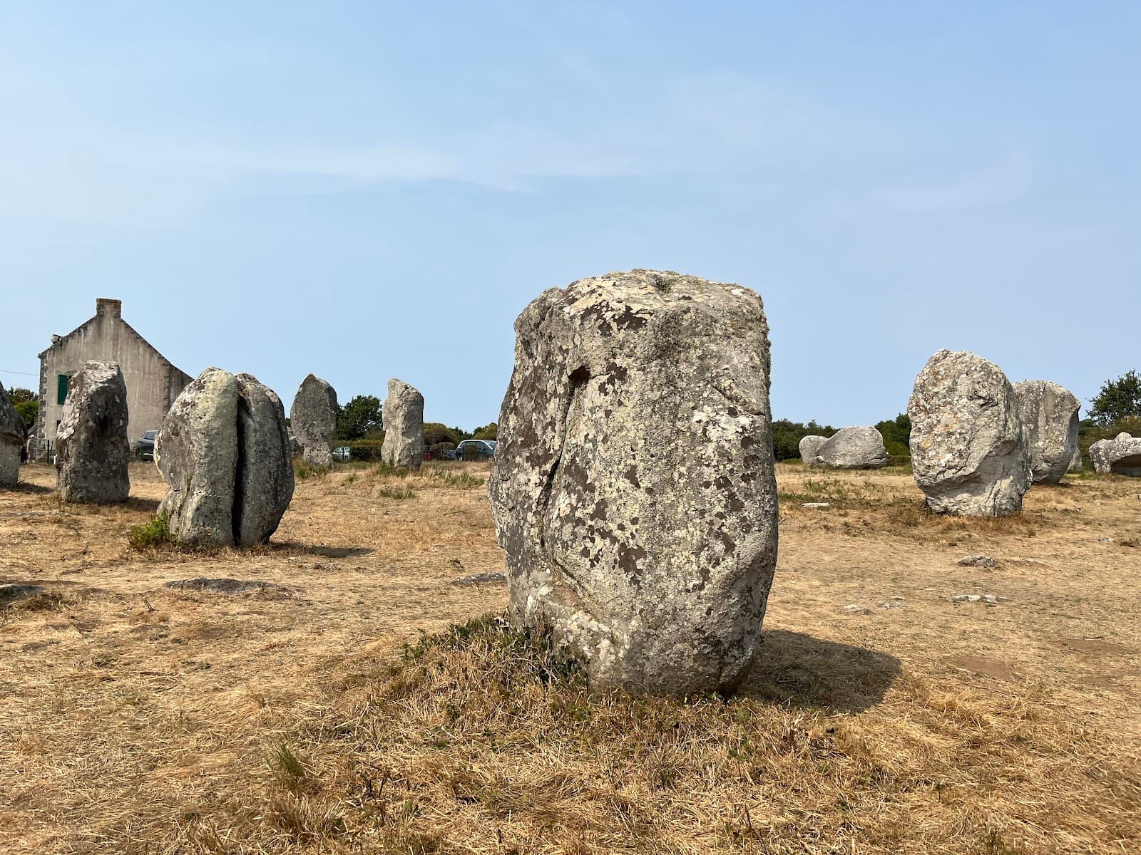 Maison des Mégalithes Visitor Center - Image 1