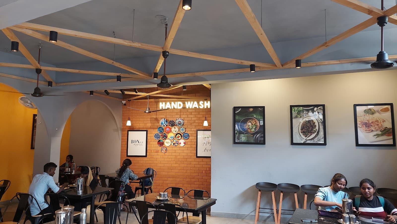 Arignar Anna Zoological Park Vandalur Zoo - Image 1