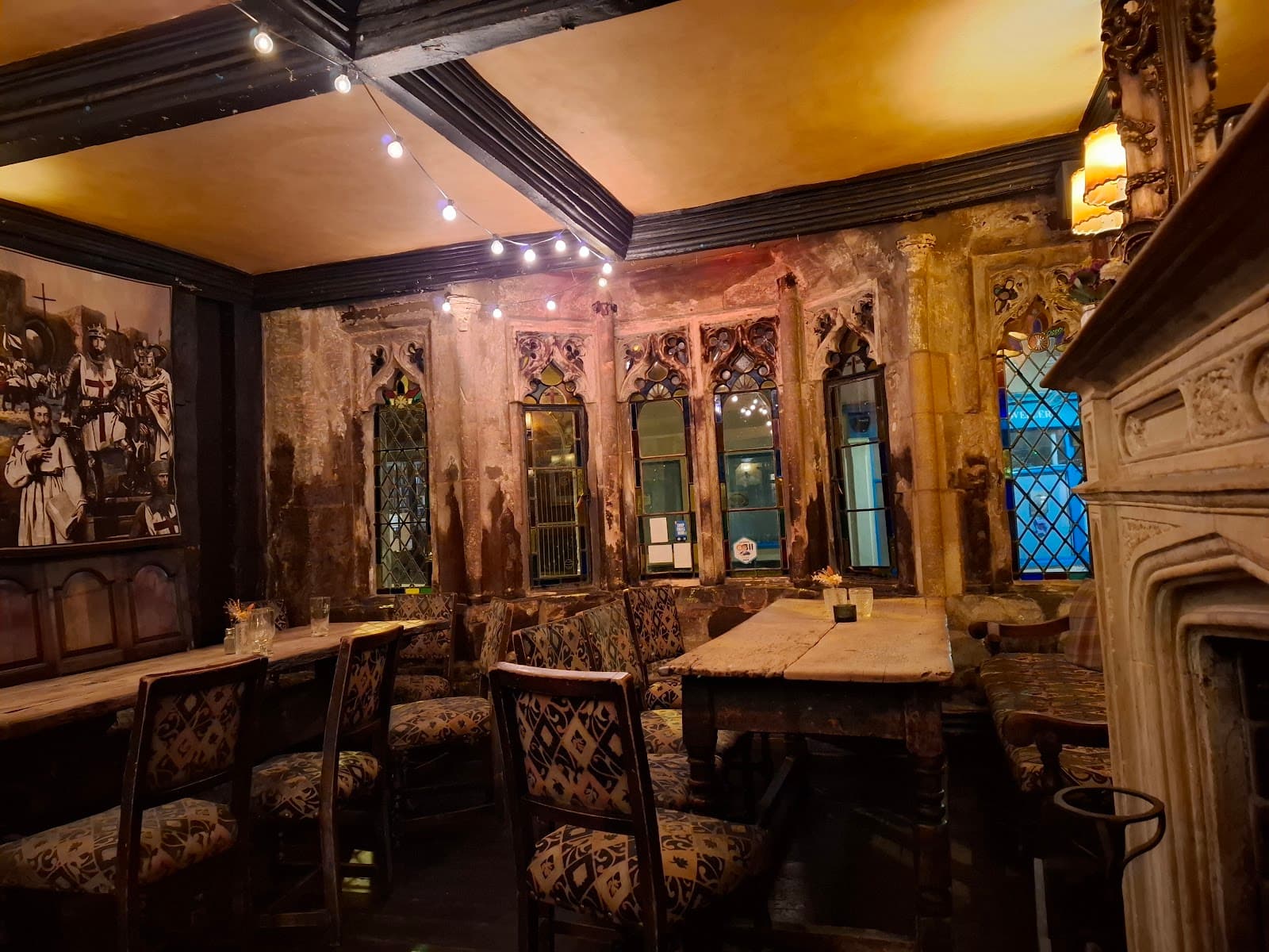 George and Pilgrims Inn - Image 1