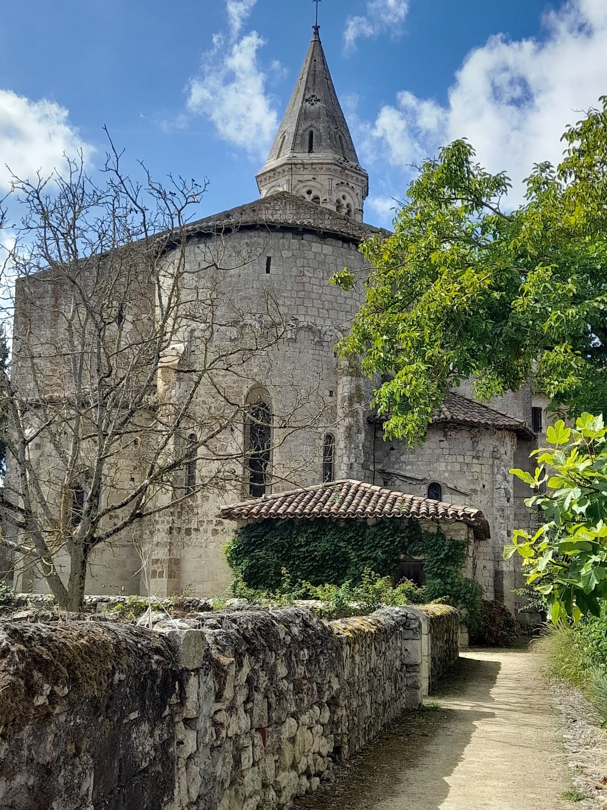 Montaut-les-Créneaux - Image 1