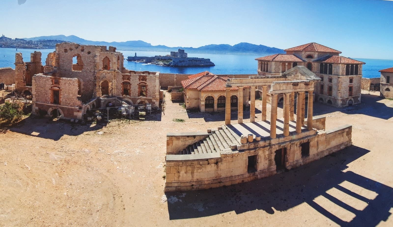 Hôpital Caroline - Image 1