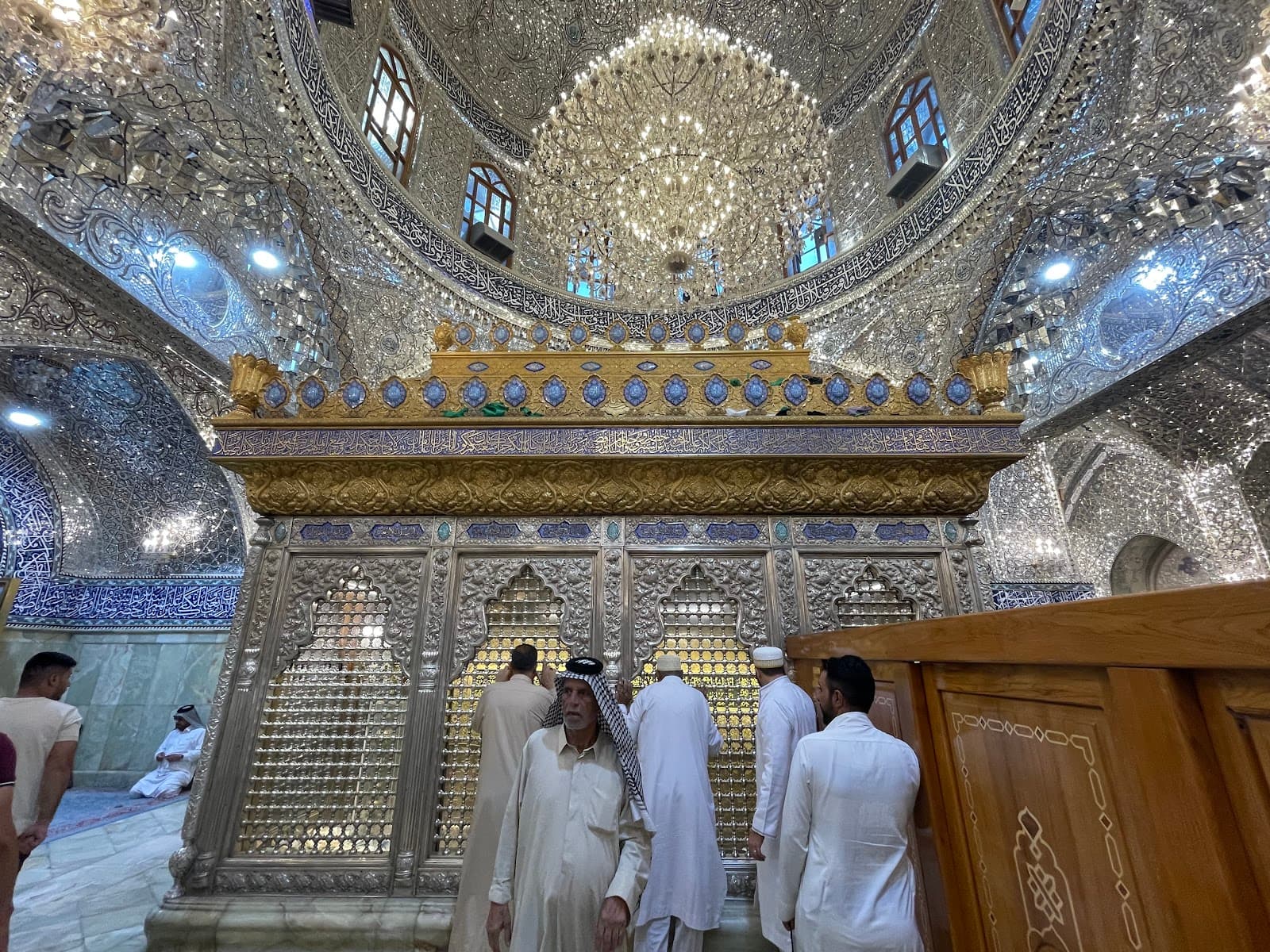 Muslim bin Aqeel Shrine Kufa - Image 1