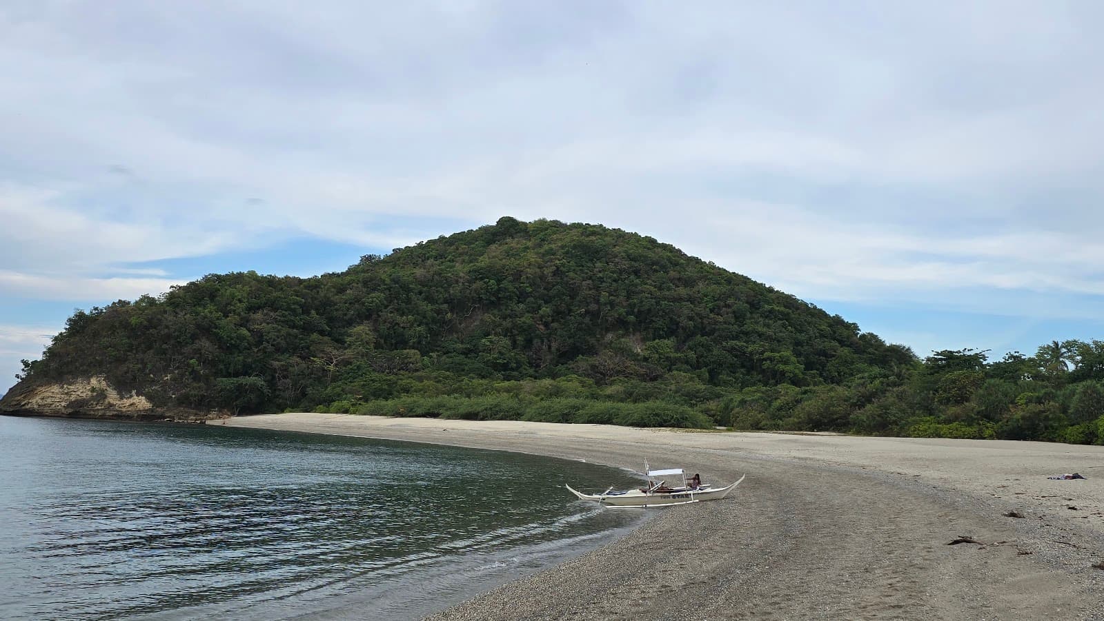 Bayanan Beach - Image 1