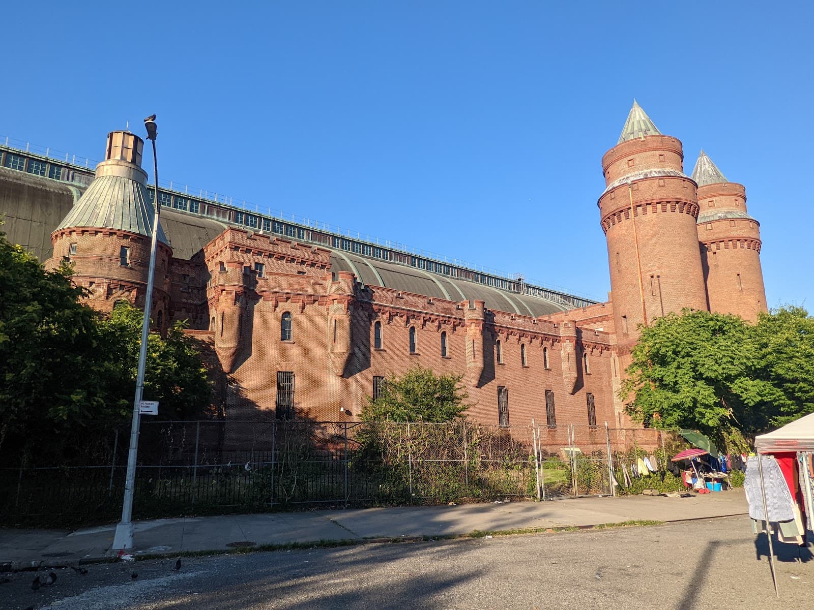 Kingsbridge Armory Bronx - Image 1