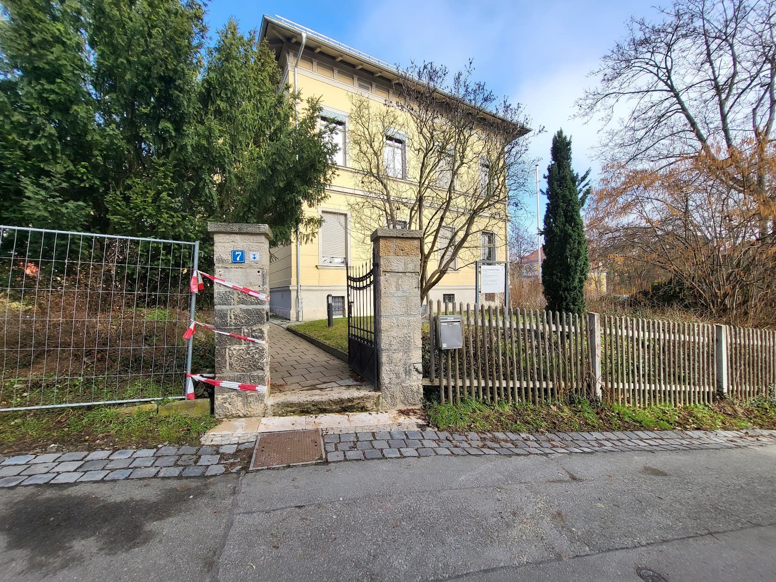 Ernst-Haeckel-Haus - Image 1