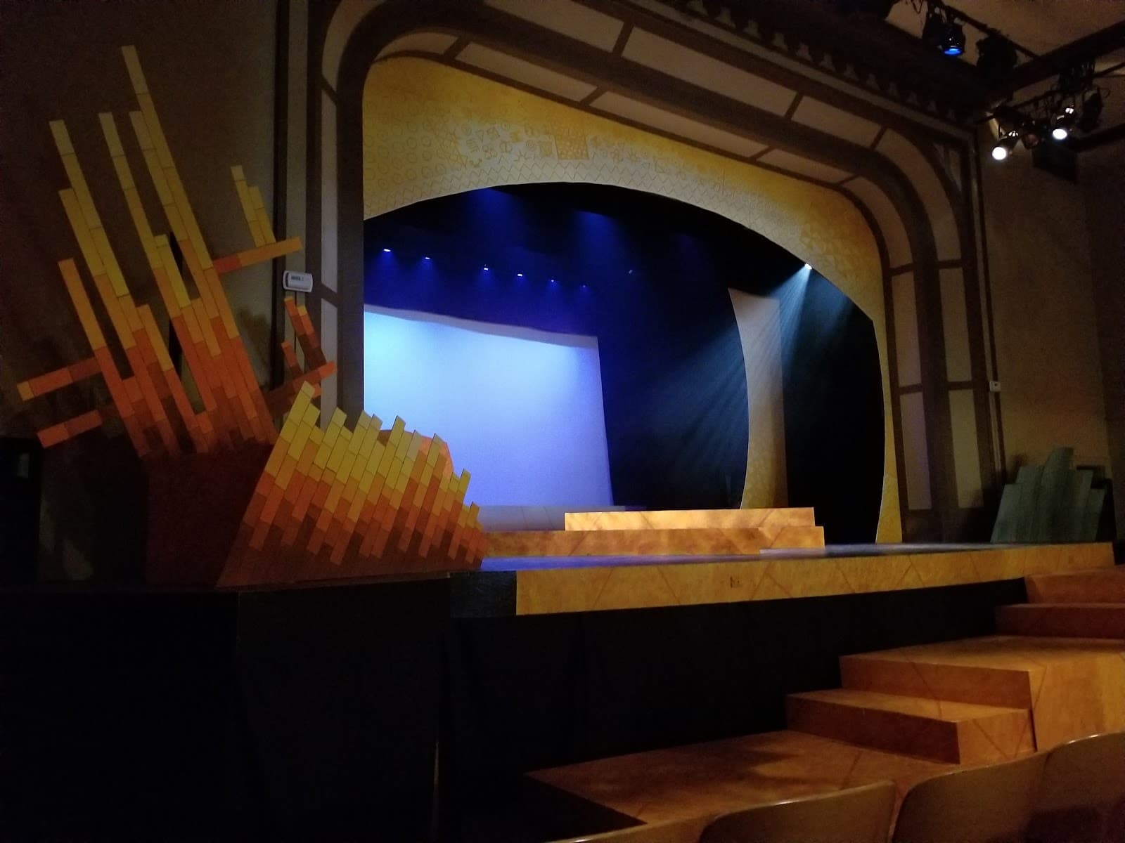 Town Hall Theatre - Image 1