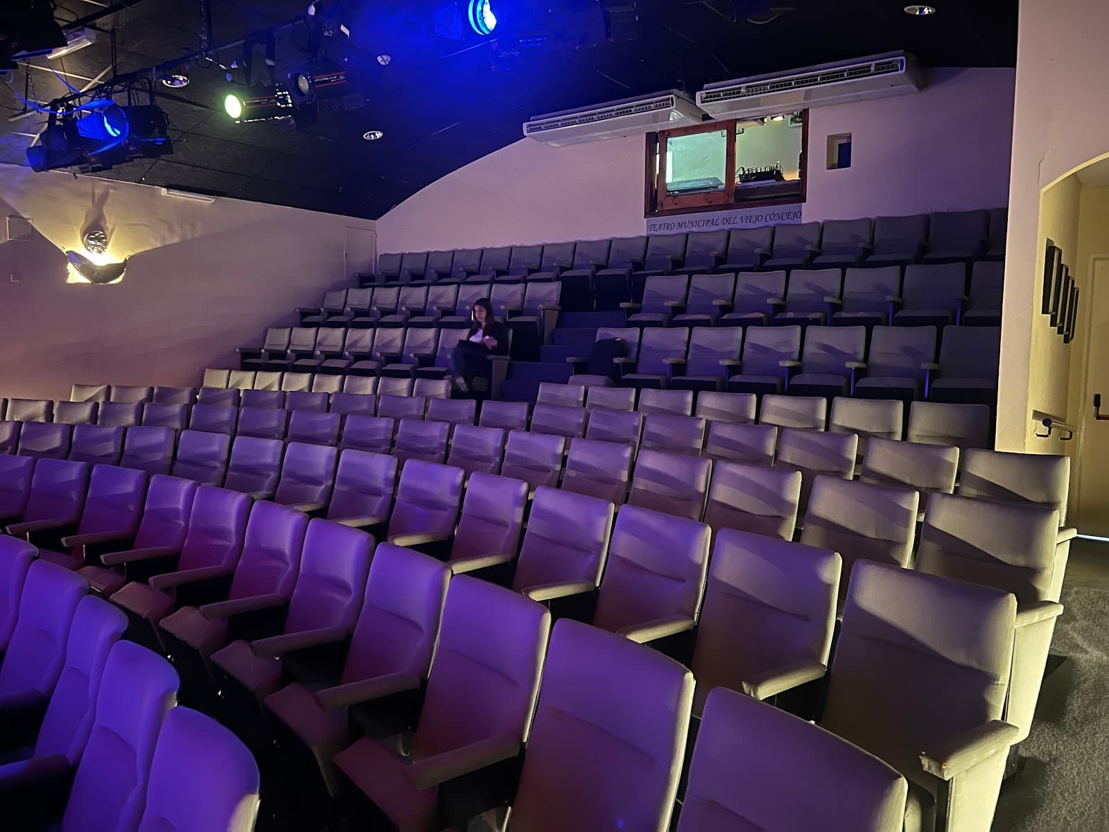 Teatro del Viejo Concejo - Image 1