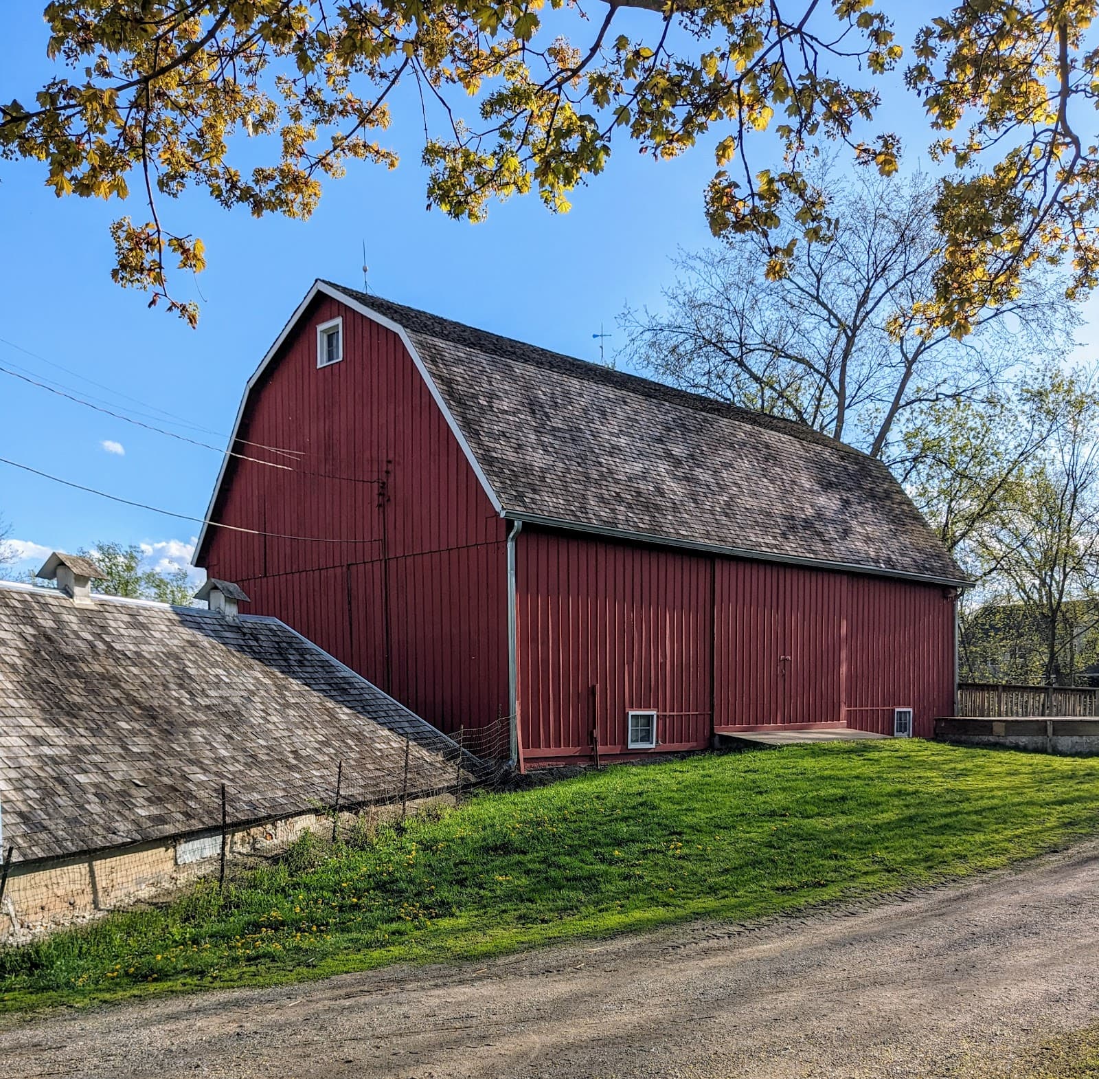 Holz Farm - Image 1
