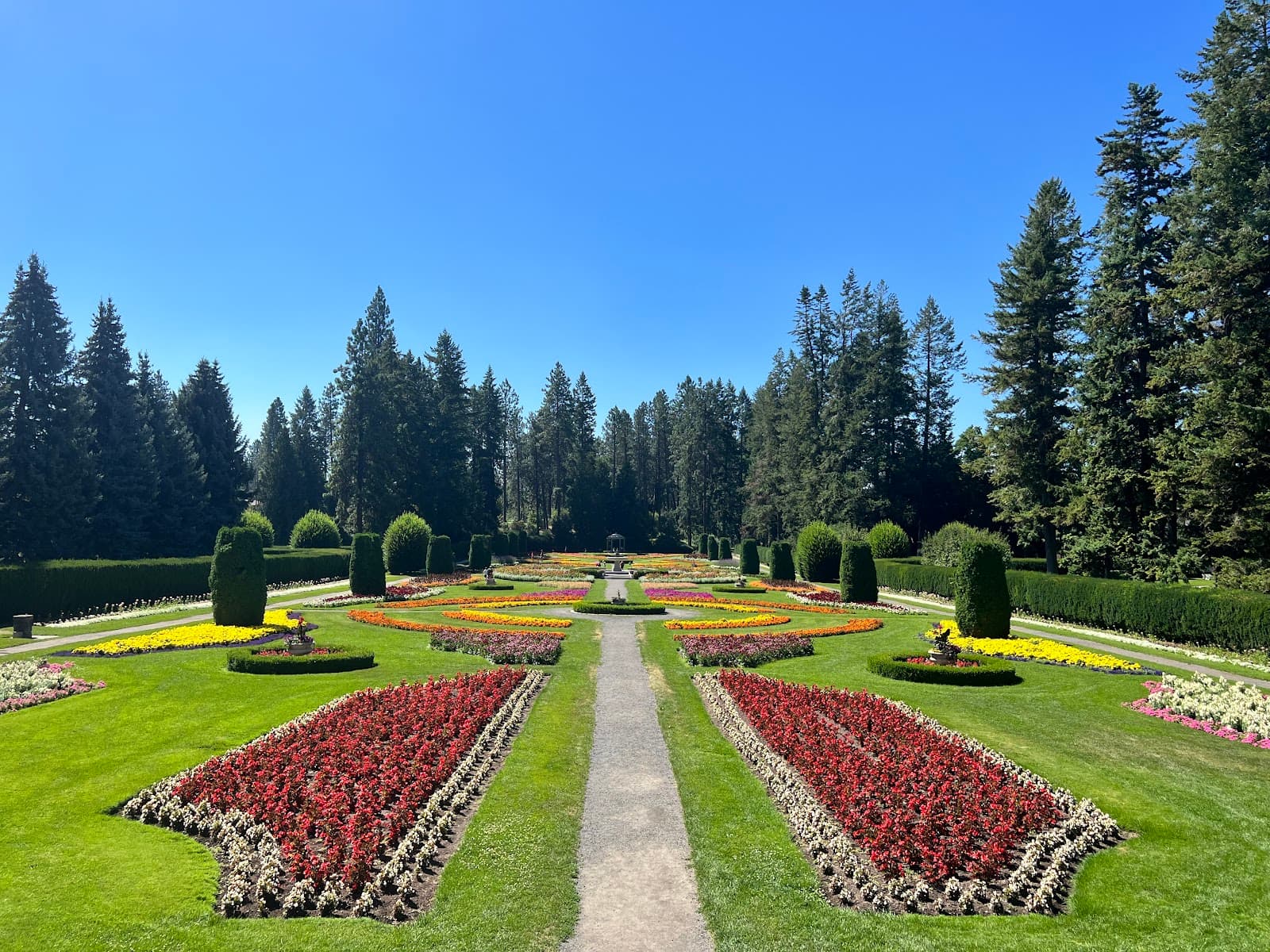 Duncan Garden - Image 1