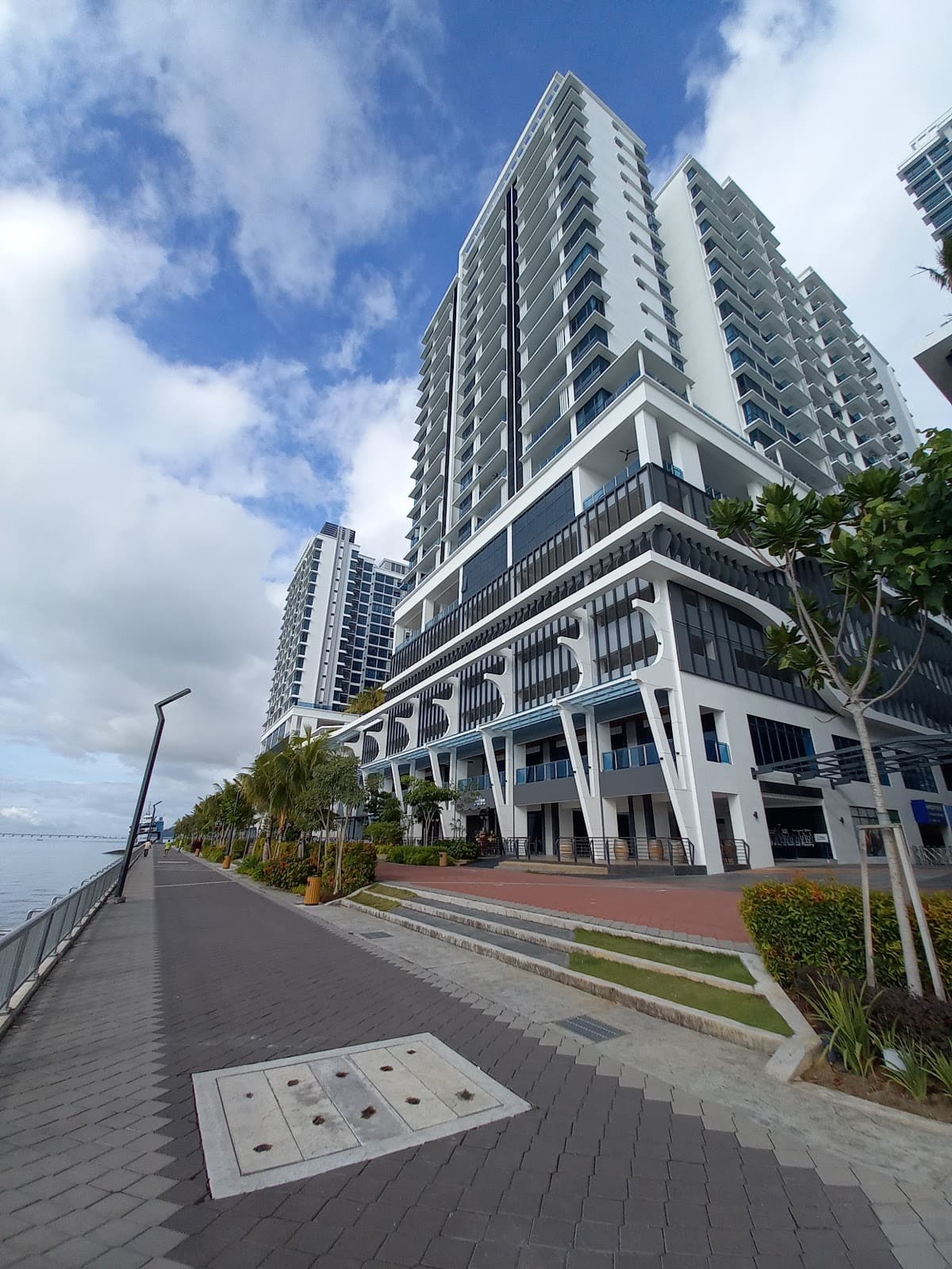 Queensbay Waterfront Penang - Image 1