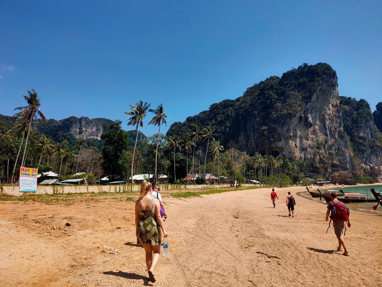 Tonsai Village Koh Phi Phi - Image 1