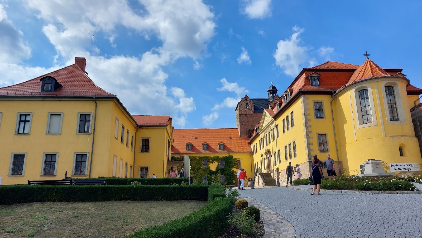 Ballenstedt Castle & Park - Image 1