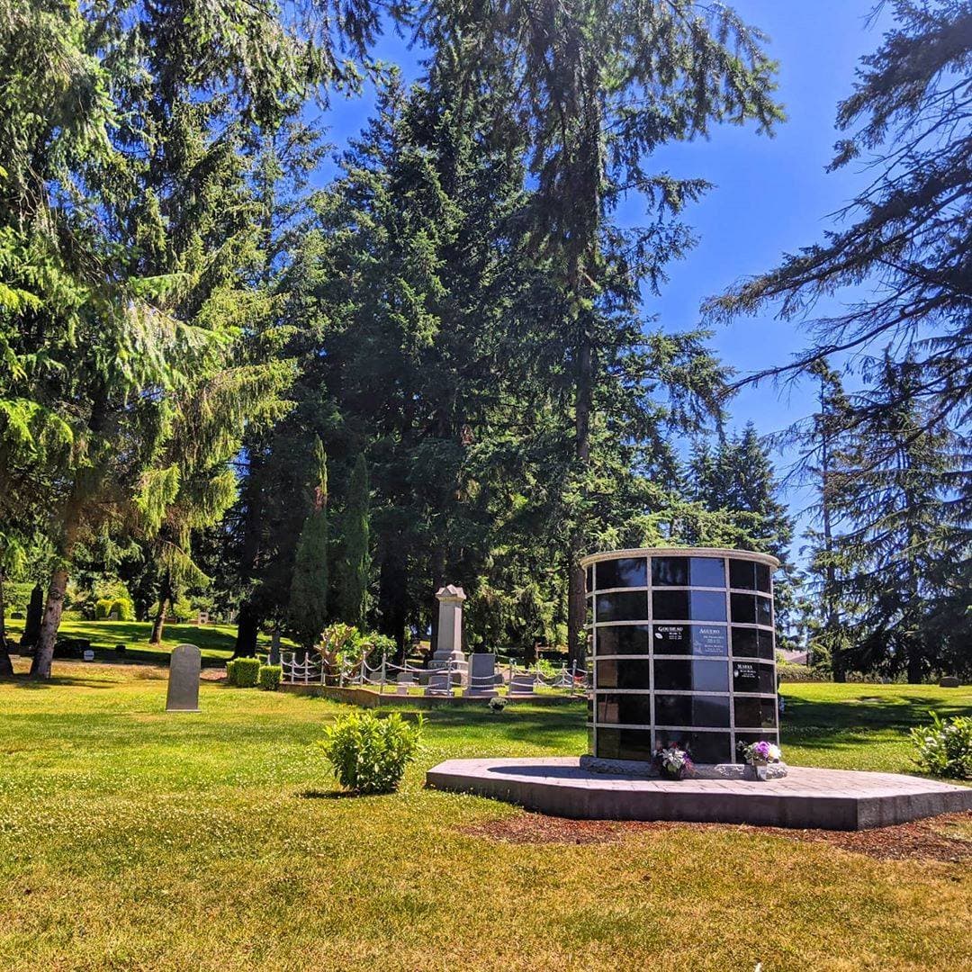 Mount Olivet Cemetery (Renton) - Image 1