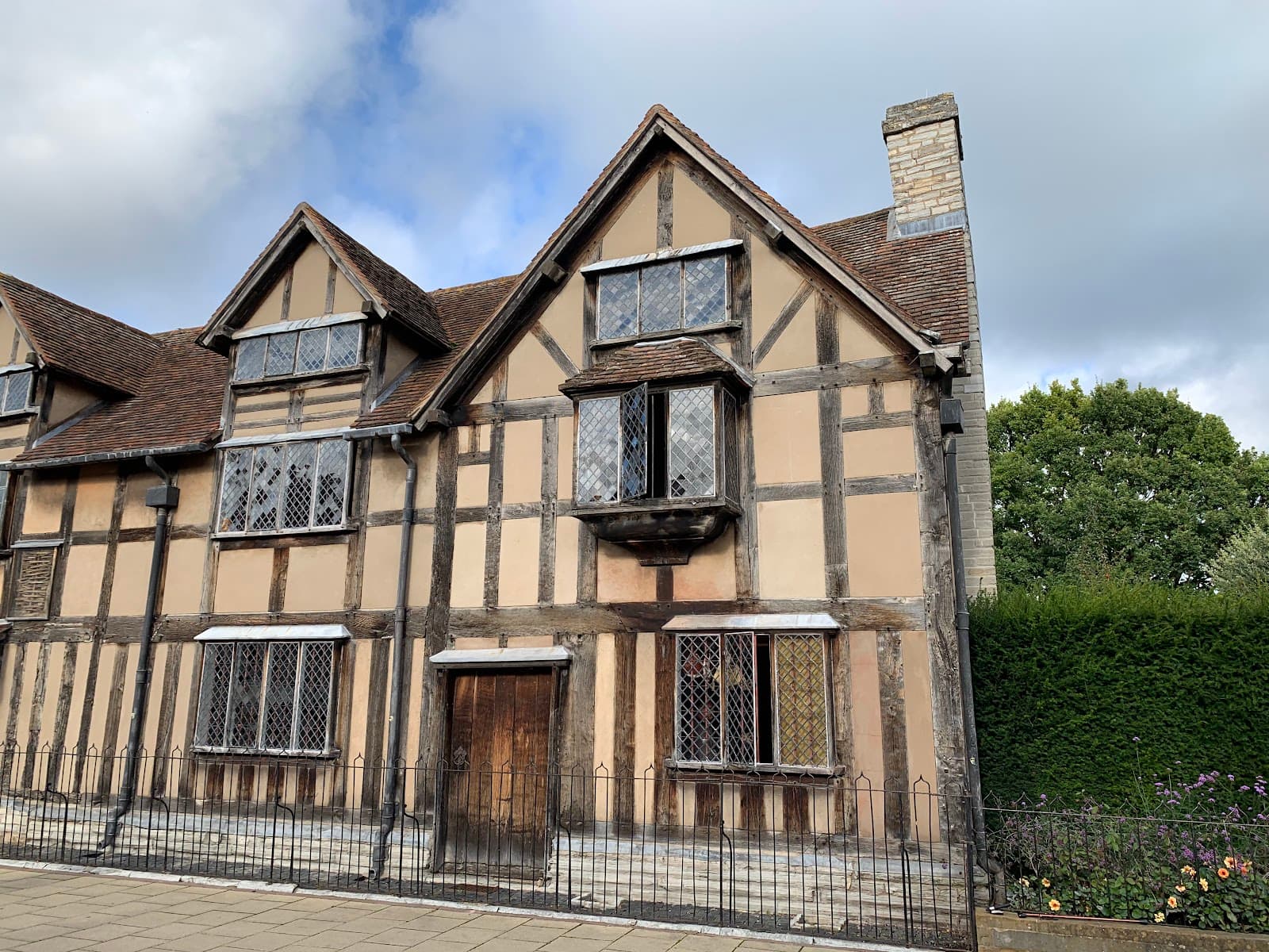 Stratford-upon-Avon - Image 1