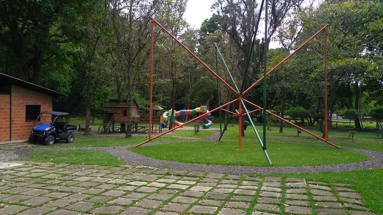 Parque Vinicio Adames - Image 1