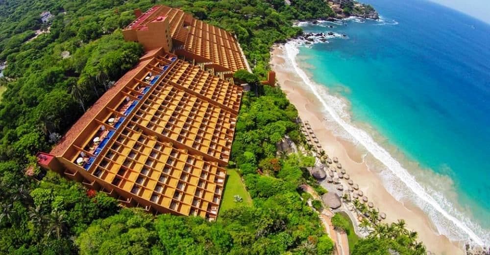Ixtapa Hotel Zone - Image 1