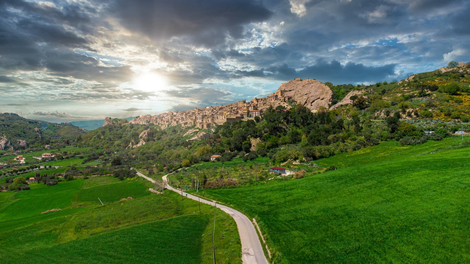 Castello di Sperlinga - Image 1