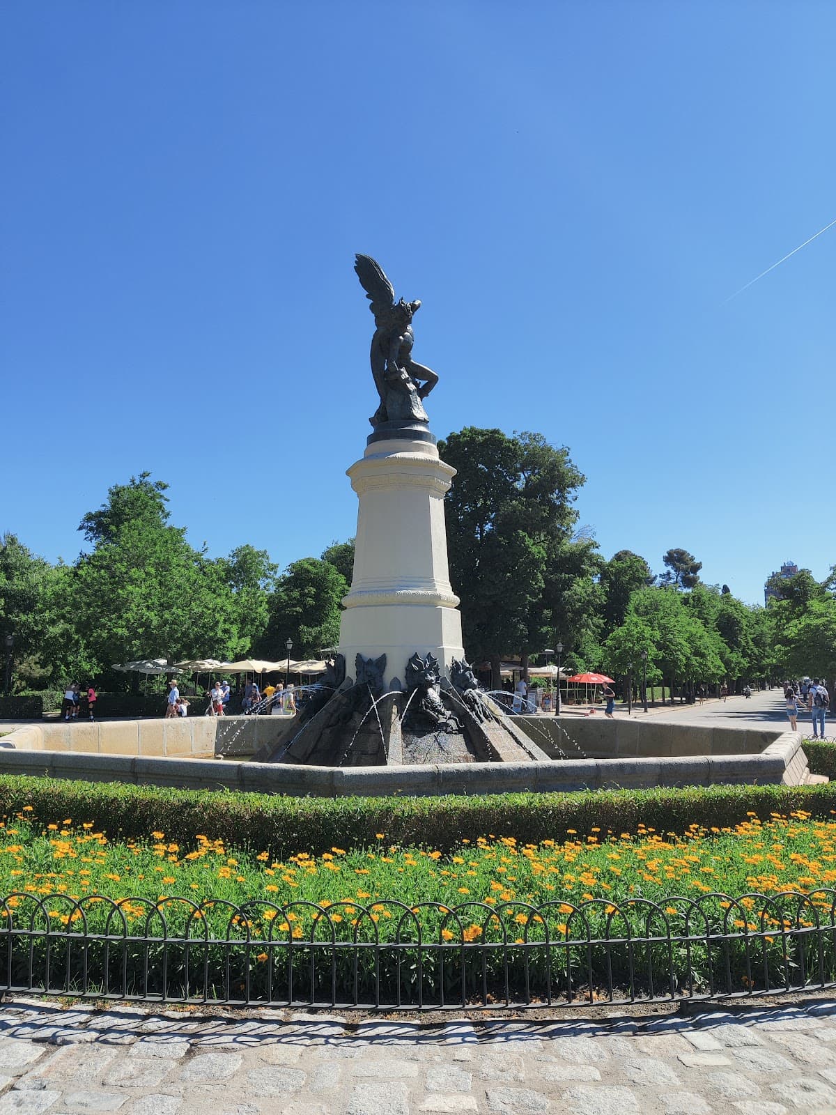 Calle Alfonso XII - Image 1