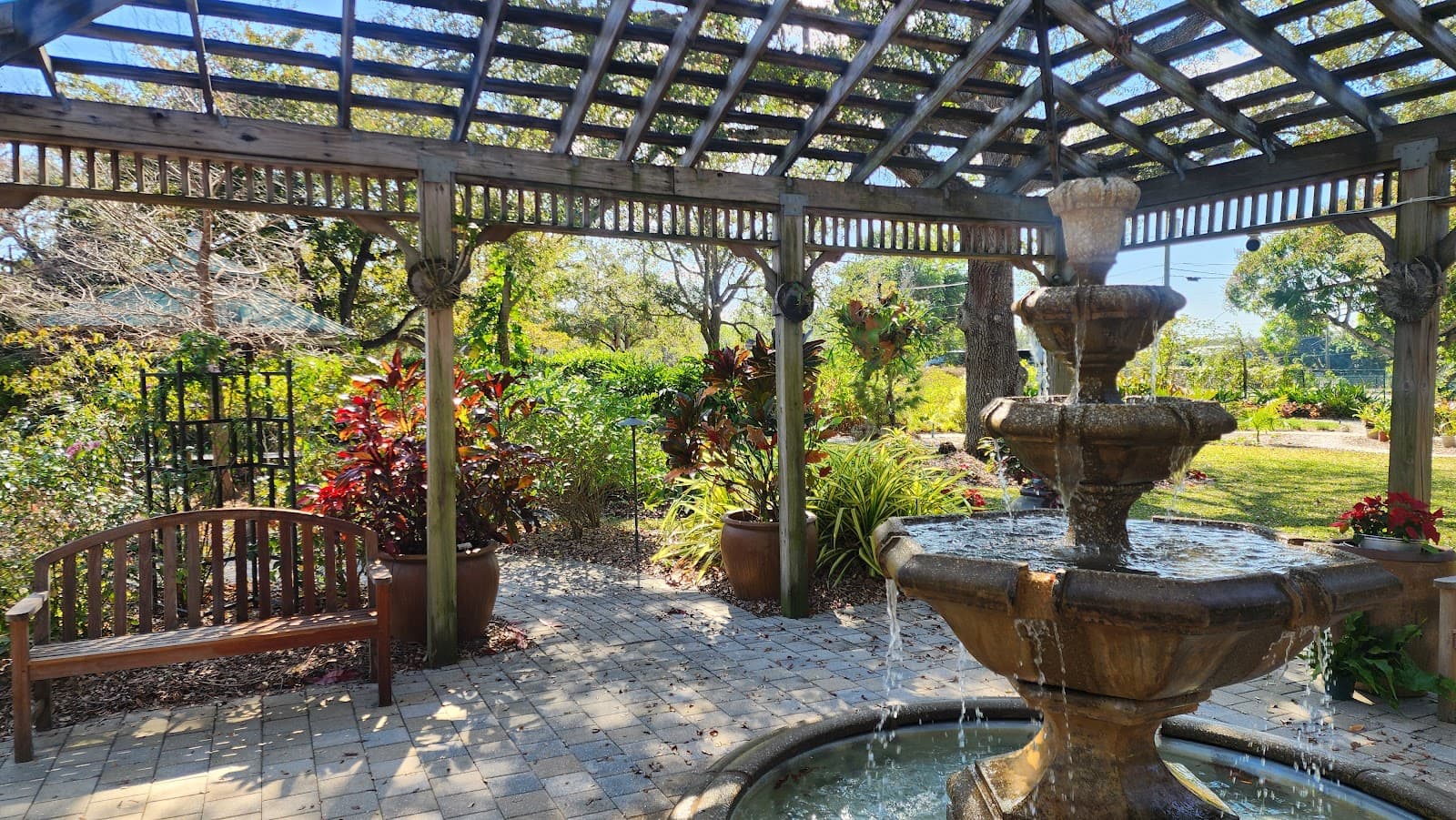 Berne Davis Botanical Garden - Image 1