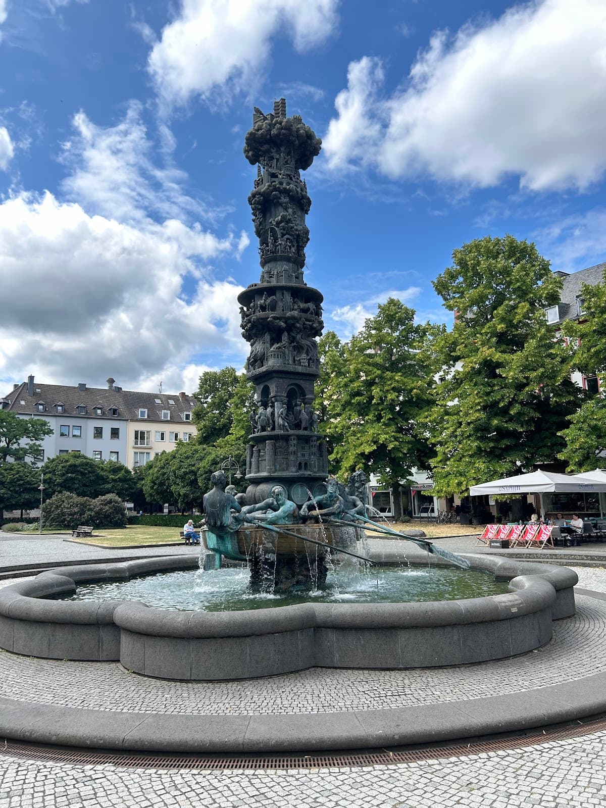 Görresplatz Historiensäule - Image 1