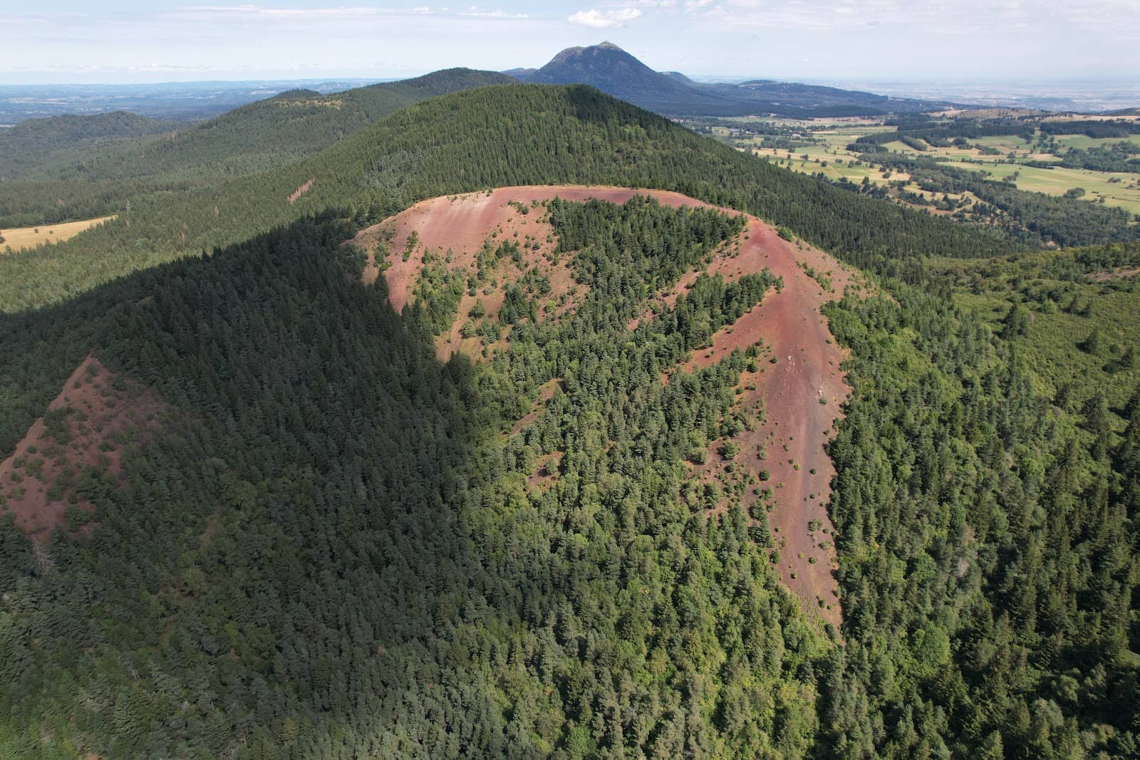Puy de la Vache Loop