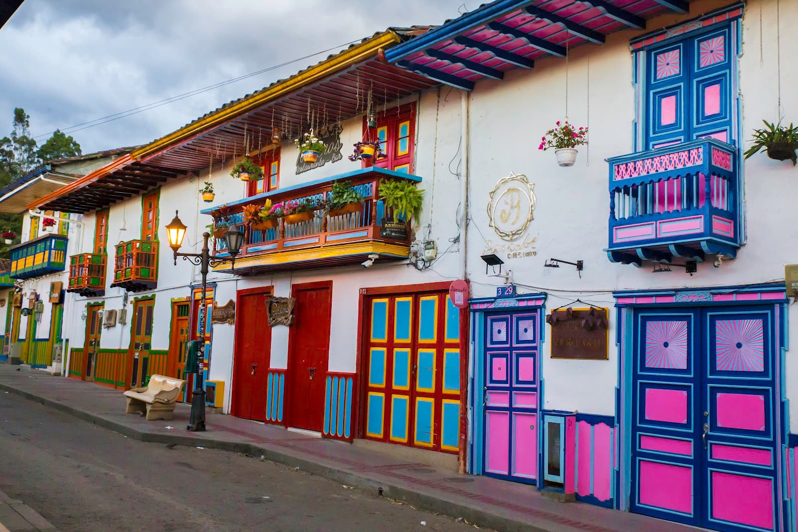 Calle Real Salento - Image 1