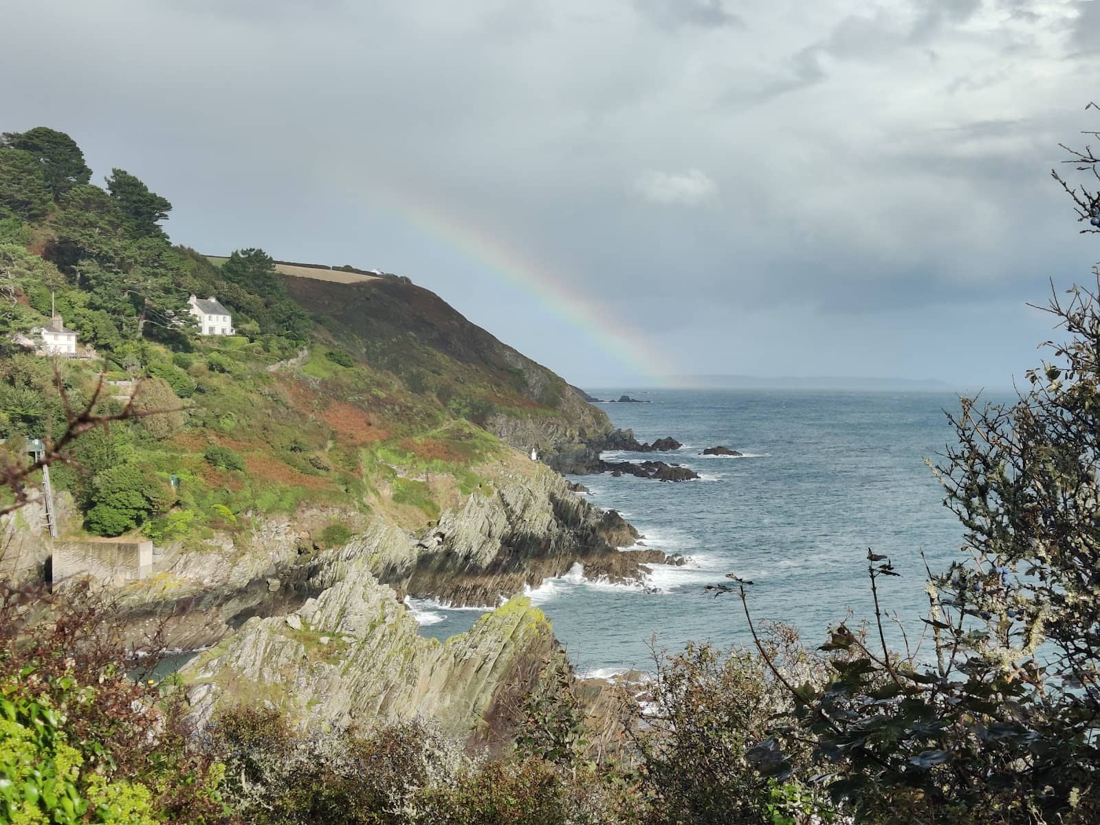 Polperro's Picturesque Harbour