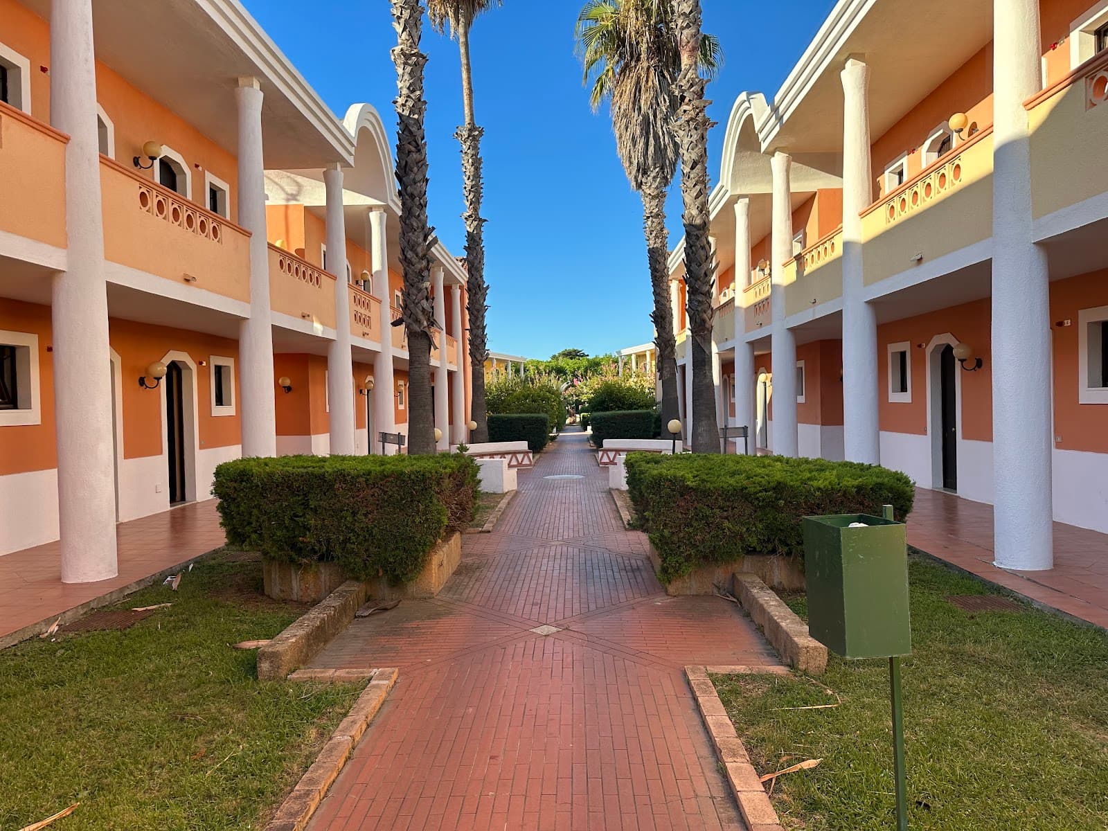 Punta Le Castella - Image 1