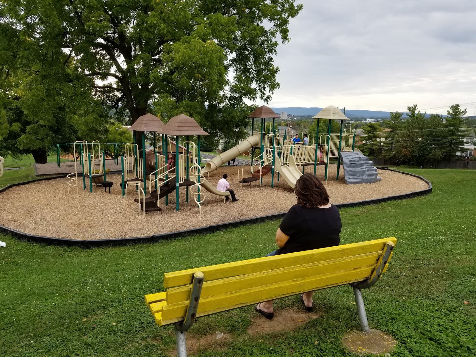 Ralph Sampson Park - Image 1