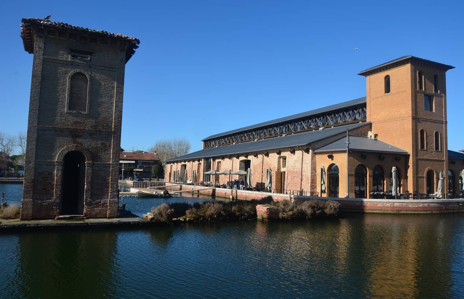 Cultural Events & Markets