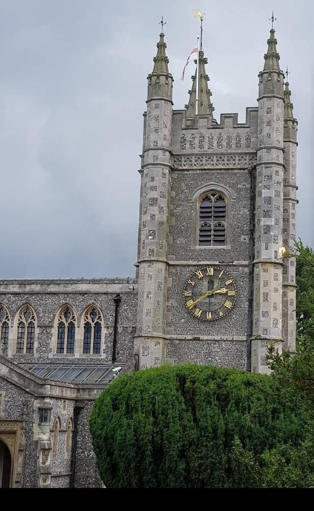 Local Boutiques & Cafes