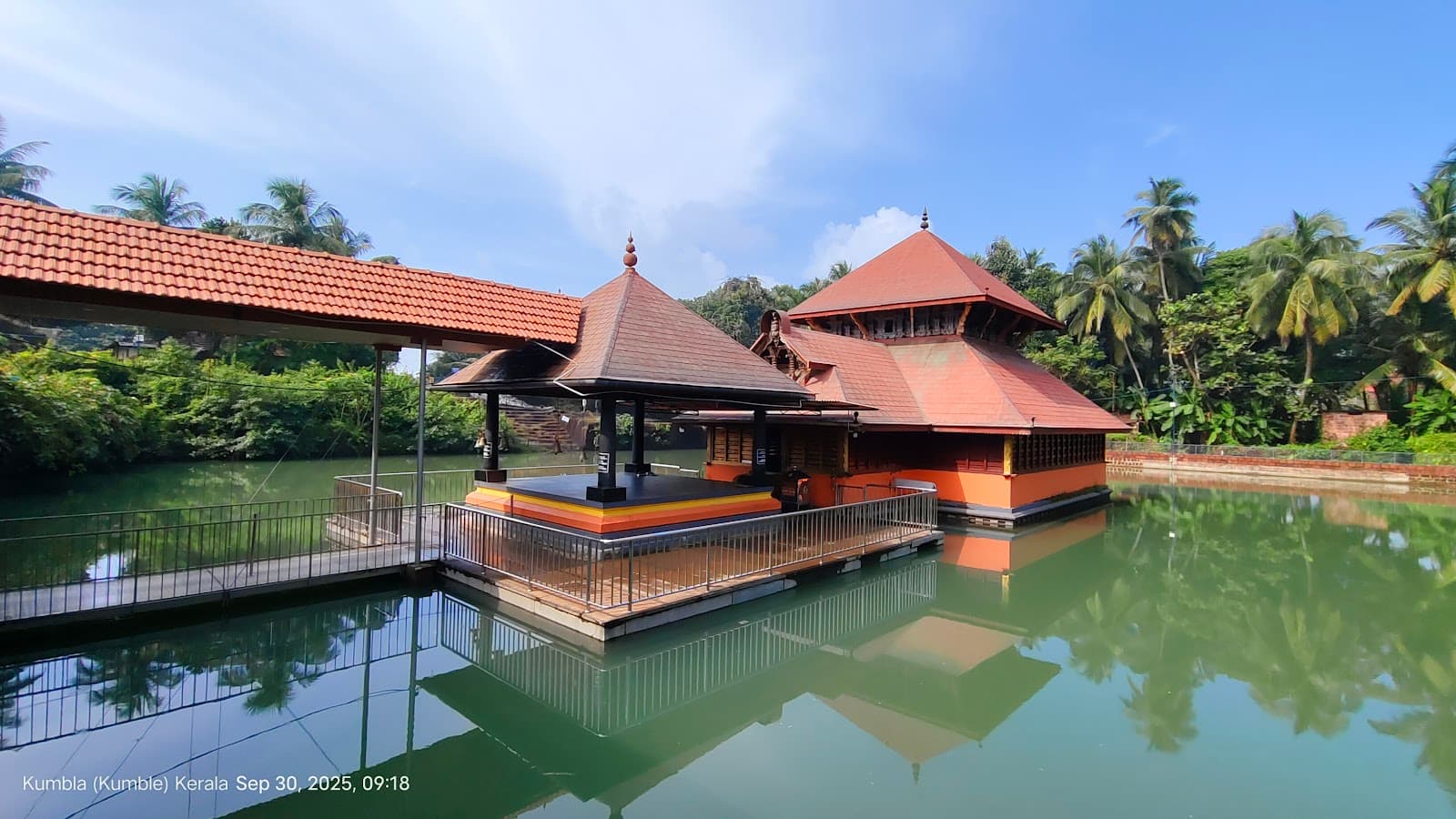 Ananthapura Lake Temple Kasaragod Kerala - Image 1