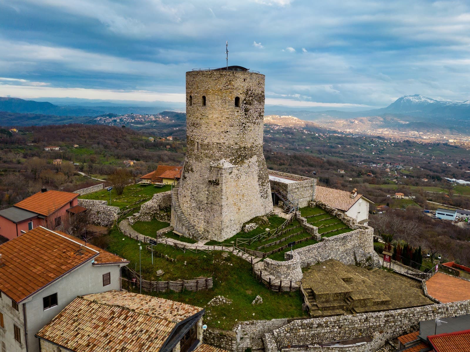 Summonte Norman Tower - Image 1