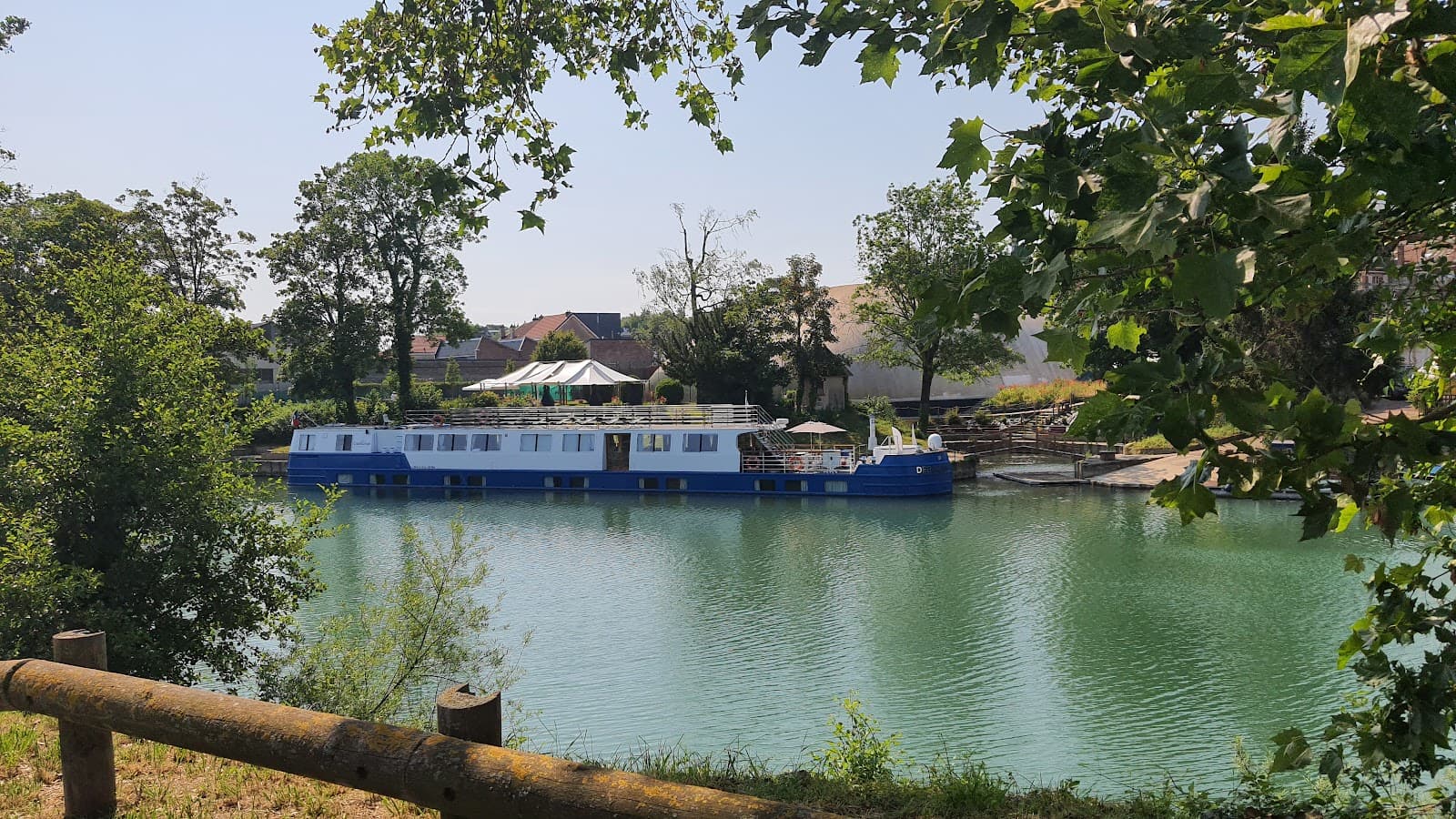 Halte nautique d’Épernay Marne Canal - Image 1