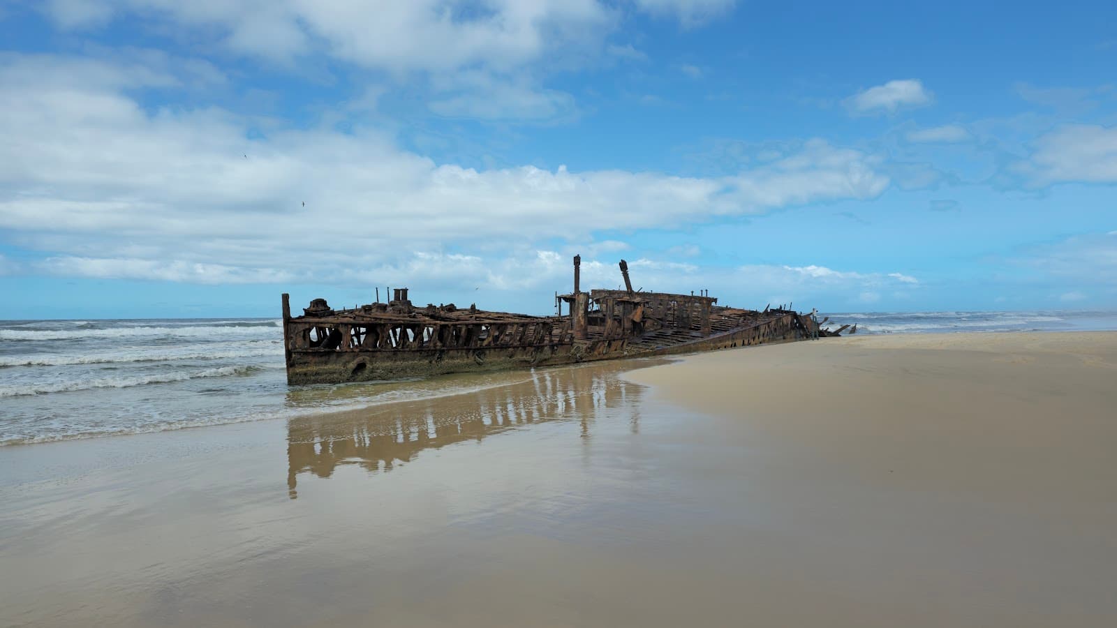 75 Mile Beach Fraser Island - Image 1