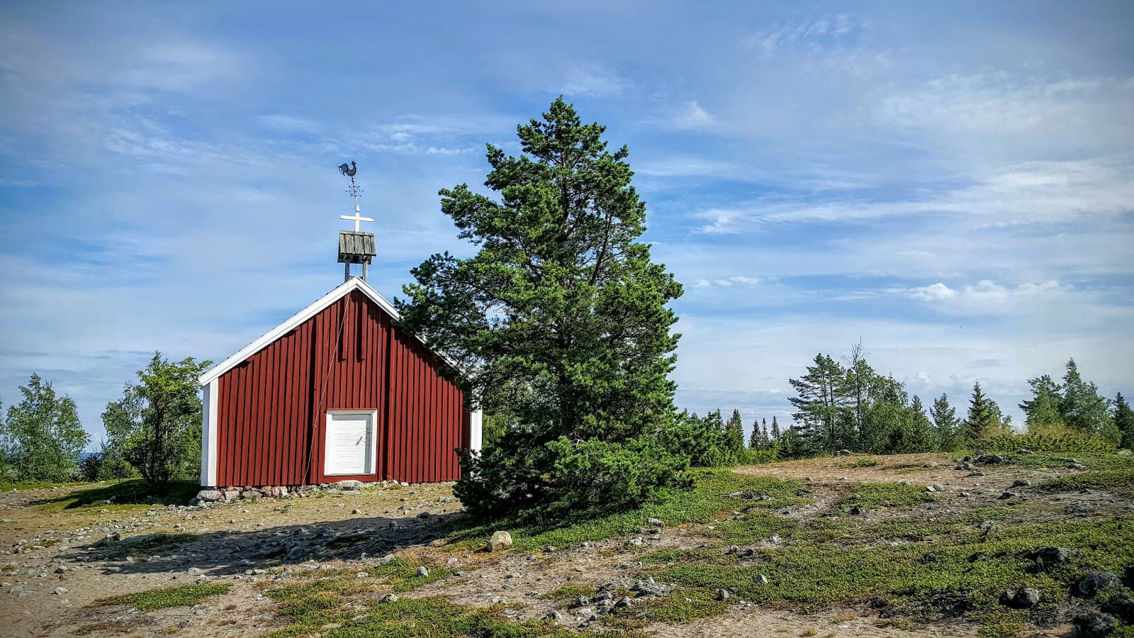 Brändöskär & Chapel - Image 1